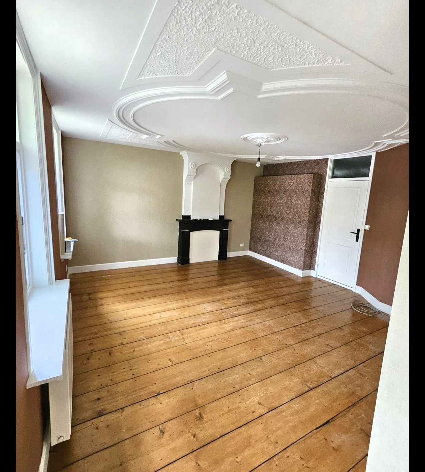 Klassiek interieur — sierplafond gespoten